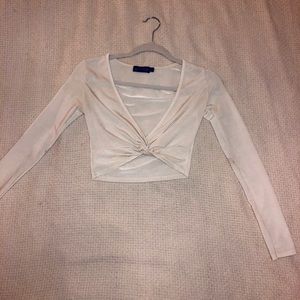 Pretty Little Thing crop long sleeve
